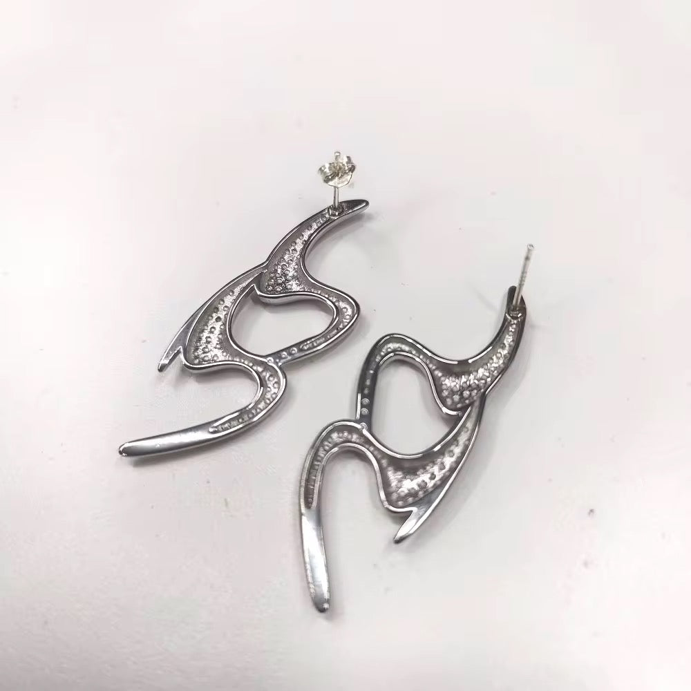 Y2K Silver Flame Earrings | Gothic Chrome Spike Jewelry | Cyberpunk Statement Earrings