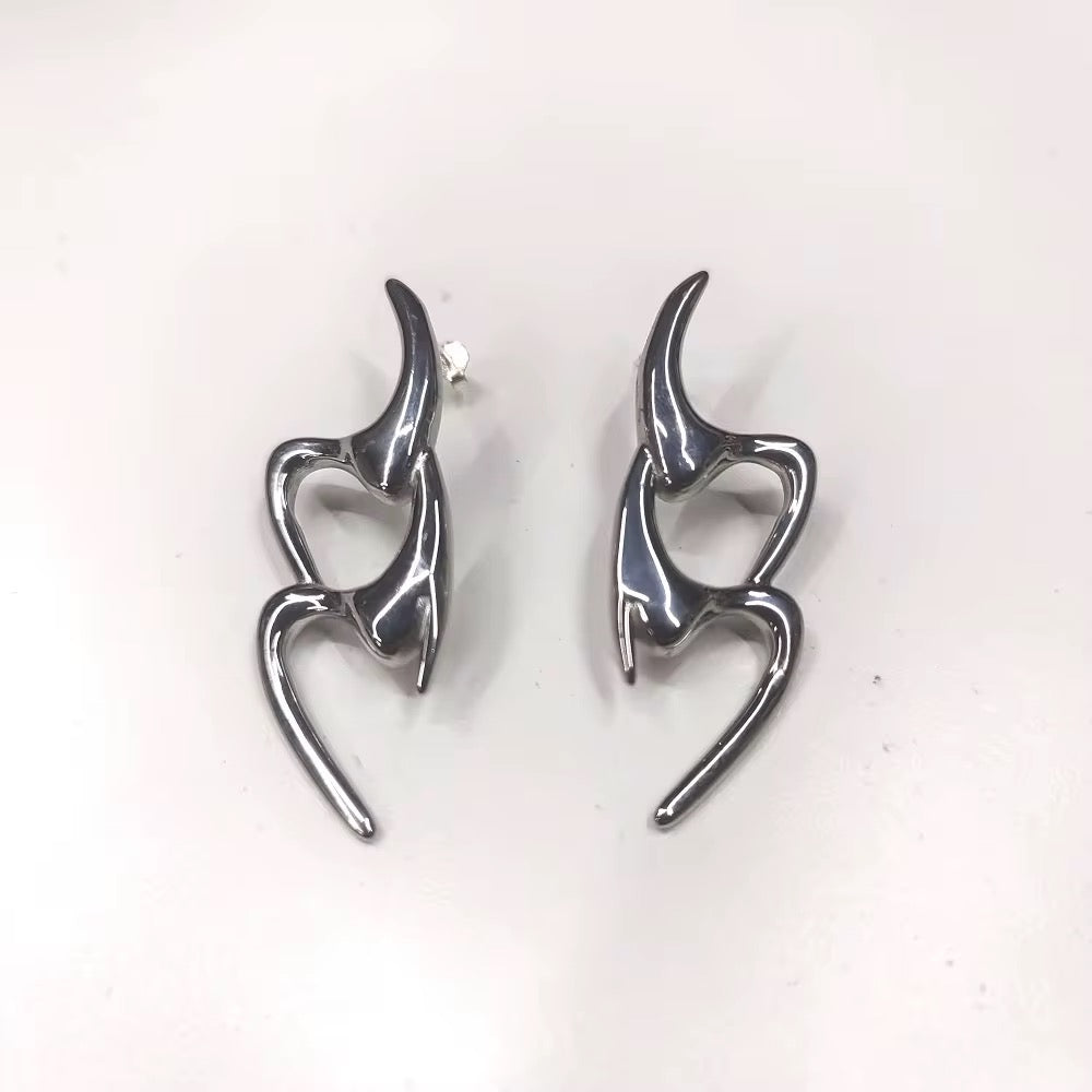 Y2K Silver Flame Earrings | Gothic Chrome Spike Jewelry | Cyberpunk Statement Earrings