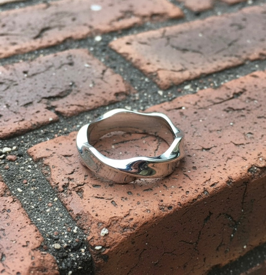 Stainless Steel Ripple Ring – Minimal Silver Band